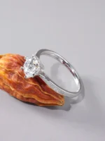 PT950 Lab-Grown Diamond Ring - Image 4