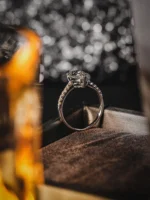 18K Lab-Grown Diamond Ring - Image 4