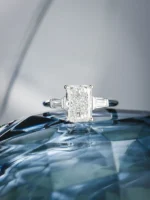 18K Lab-Grown Diamond Ring - Image 4